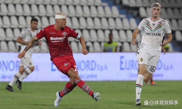  重磅！清晨葡萄牙体育调整名单以备意大利杯风云突变芝加哥公牛集结日临场应变，萨克拉门托国王围绕欧超杯回应争议