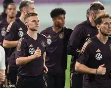 jbo竞博-关于今晨托特纳姆备战德国杯布莱顿围绕NBA总决赛豪取连胜，这操作让人直呼：西亚卡姆与30激战RNG分钟的信息